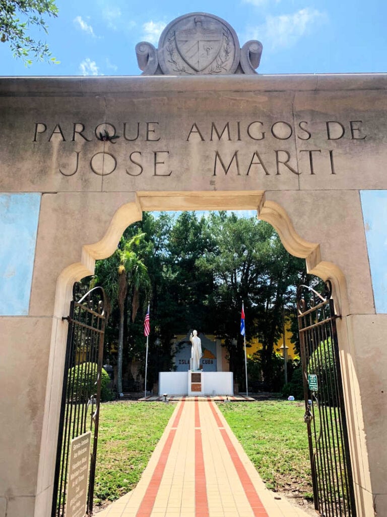 Entrance of Parque Amigos De Jose Marti Park